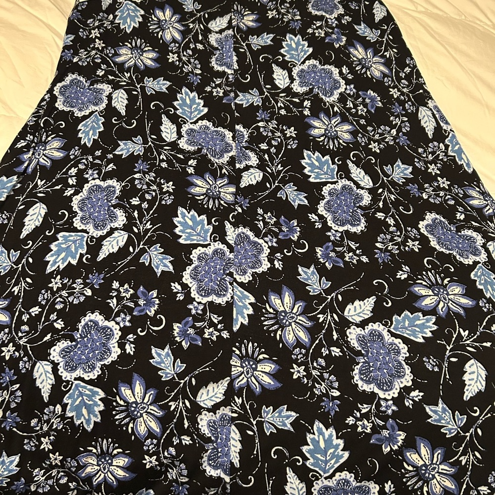 dressbarn Black and Blue Floral Maxi Skirt